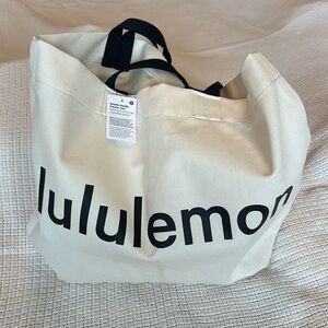 *GIFT READY* lululemon Double Handle Canvas Tote, one size, NWT